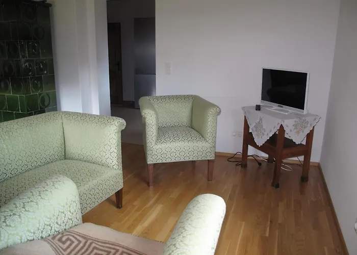 Forsthaus Glashuette Lodge *